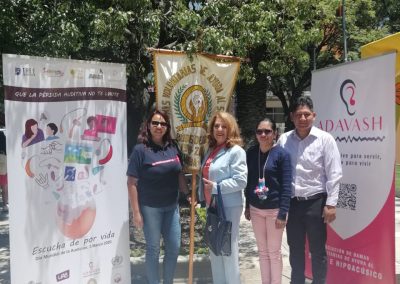 Universidad Adventista de Bolivia junto a Nirda Barriga, Maithy Capuma y Luis Villegas